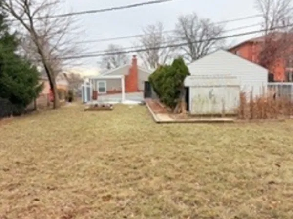 $4,000 | 6902 Lyons Street, Morton Grove, IL 60053