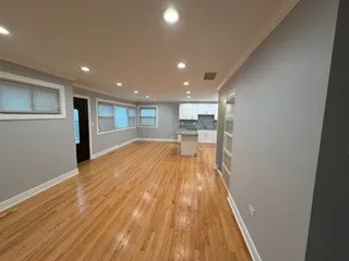 $4,000 | 6902 Lyons Street, Morton Grove, IL 60053