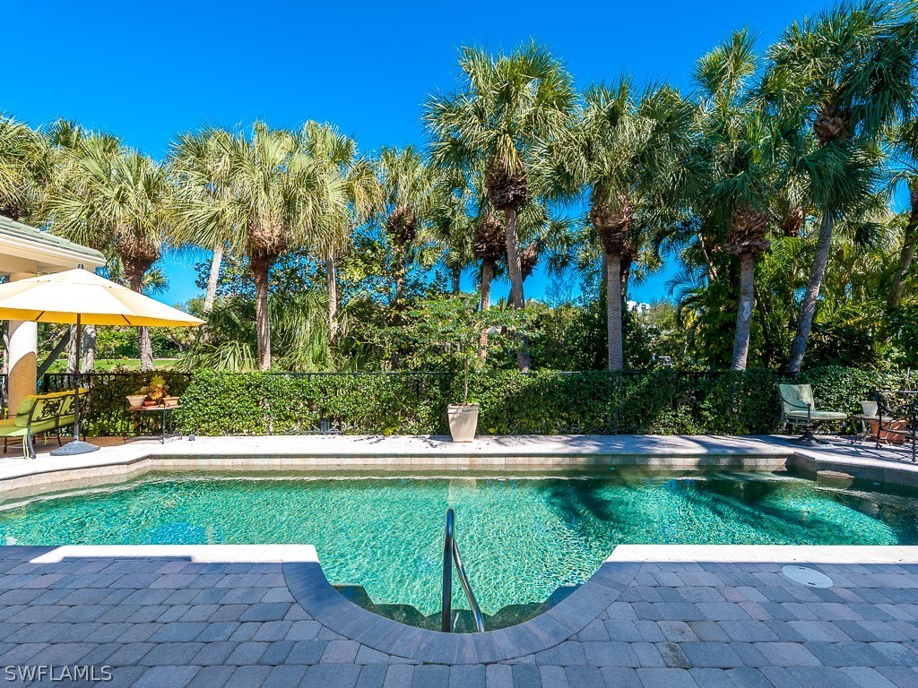 2282 Wulfert Road Sanibel, FL 33957 - Photo 32 of 35 Gallery Image 32