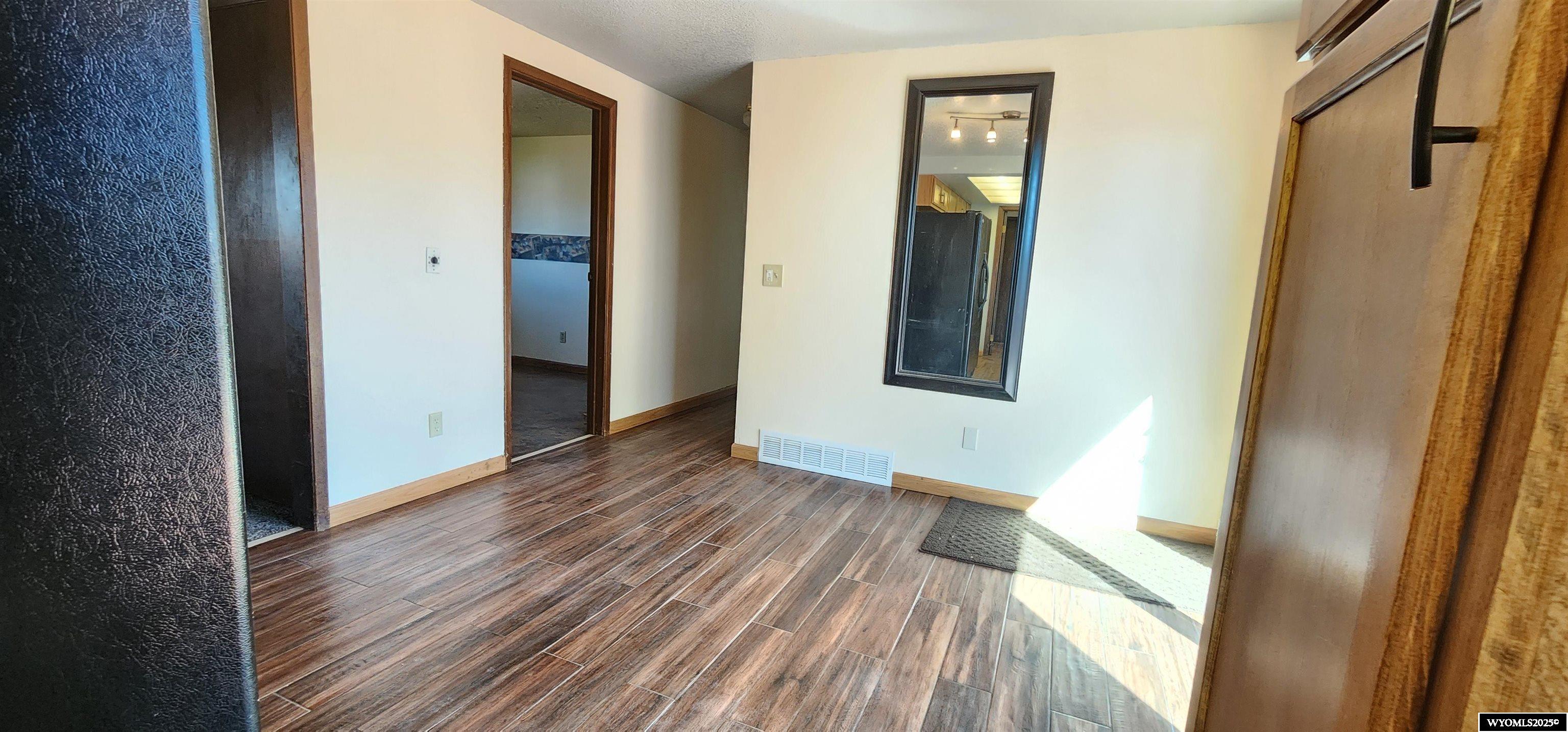 210 Mountain Road Rock Springs, WY 82901 - Photo 15 of 35