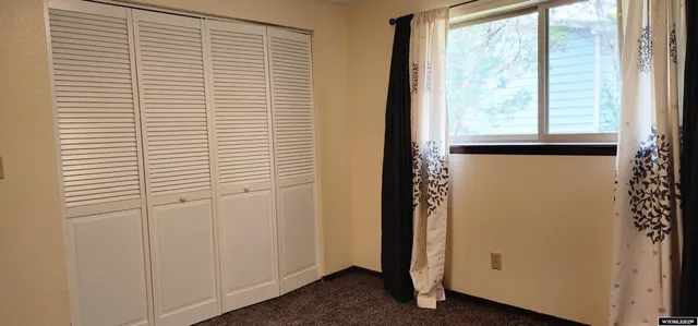 $279,900 | 210 Mountain Road, Rock Springs, WY 82901