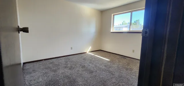 $279,900 | 210 Mountain Road, Rock Springs, WY 82901