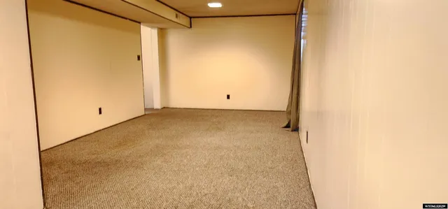 $279,900 | 210 Mountain Road, Rock Springs, WY 82901