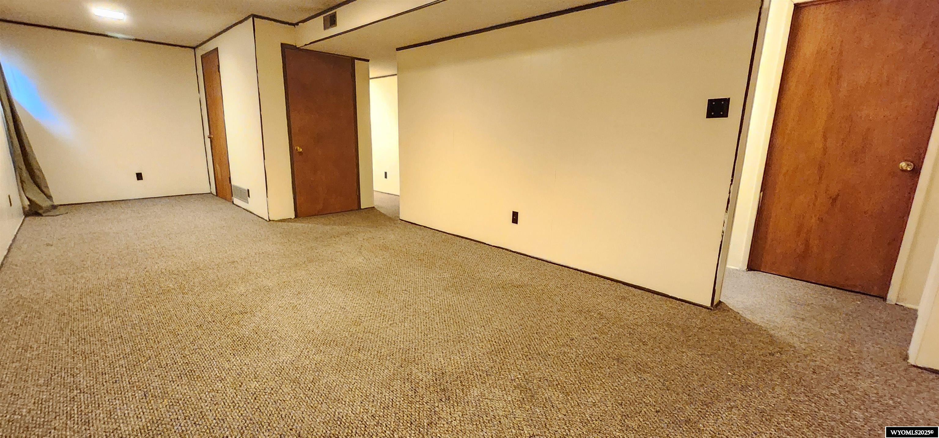 210 Mountain Road Rock Springs, WY 82901 - Photo 26 of 35