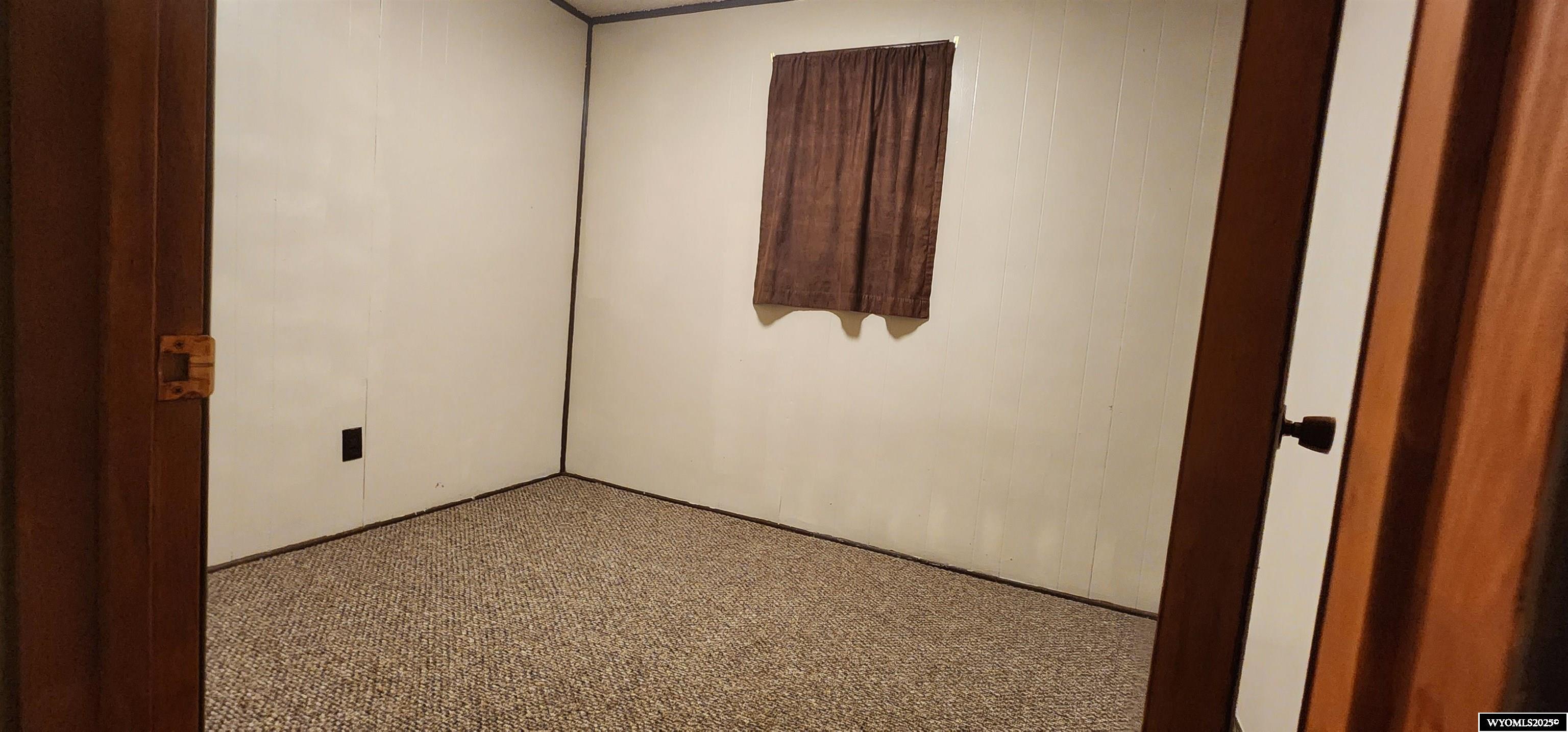 210 Mountain Road Rock Springs, WY 82901 - Photo 27 of 35