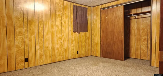 $279,900 | 210 Mountain Road, Rock Springs, WY 82901