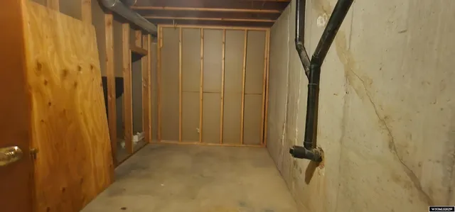 $279,900 | 210 Mountain Road, Rock Springs, WY 82901