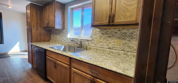 $274,900 | 210 Mountain Road, Rock Springs, WY 82901