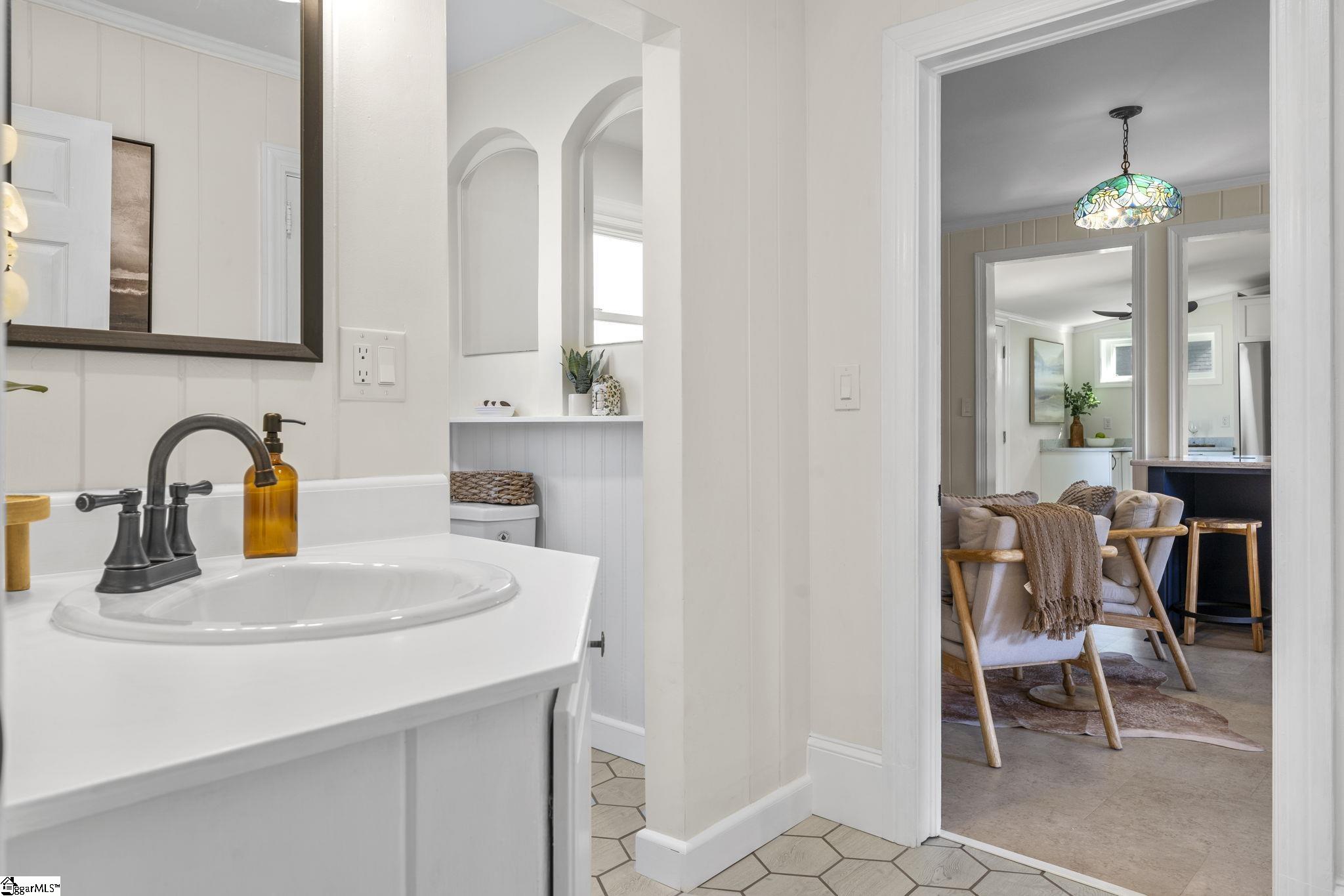 203 Brushy Creek Road Easley, SC 29642 - Photo 13 of 32