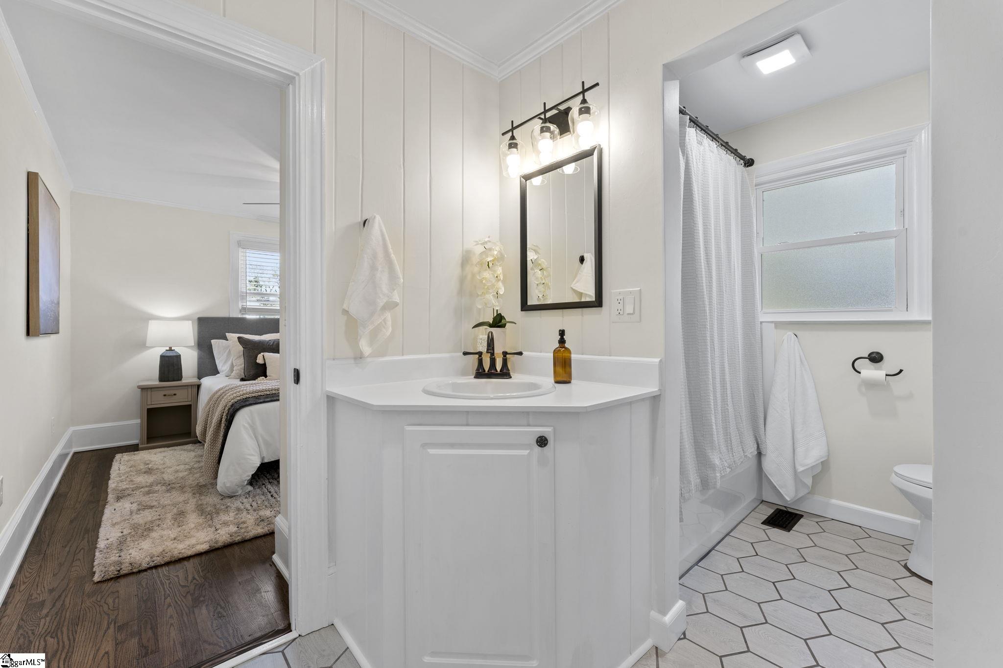 203 Brushy Creek Road Easley, SC 29642 - Photo 14 of 32