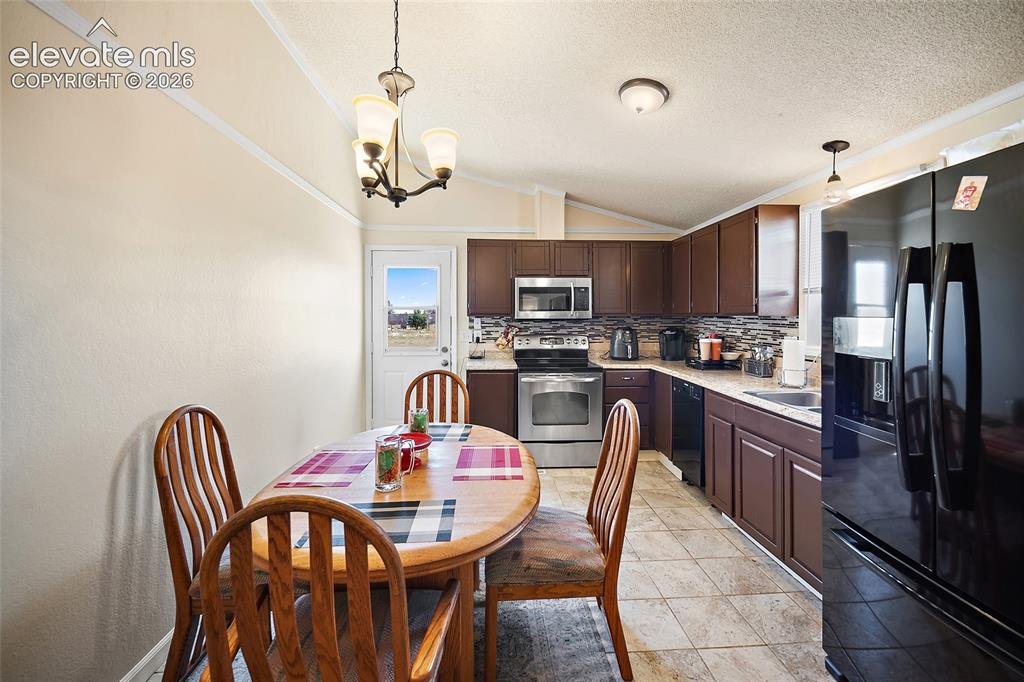 3255 Wiesner Road Calhan, CO 80808 - Photo 11 of 40