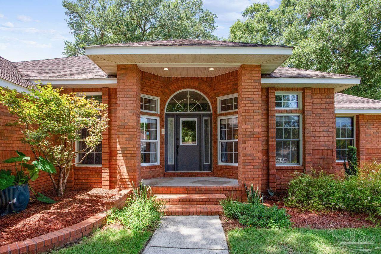 887 Lexington Road Pensacola, FL 32514 - Photo 2 of 44 Gallery Image 2
