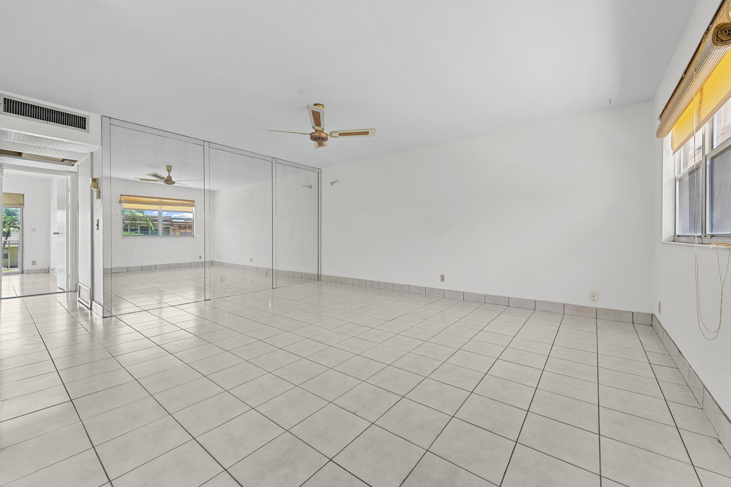 180 Saxony Circle Delray Beach, FL 33446 - Photo 17 of 60 dsc_7840