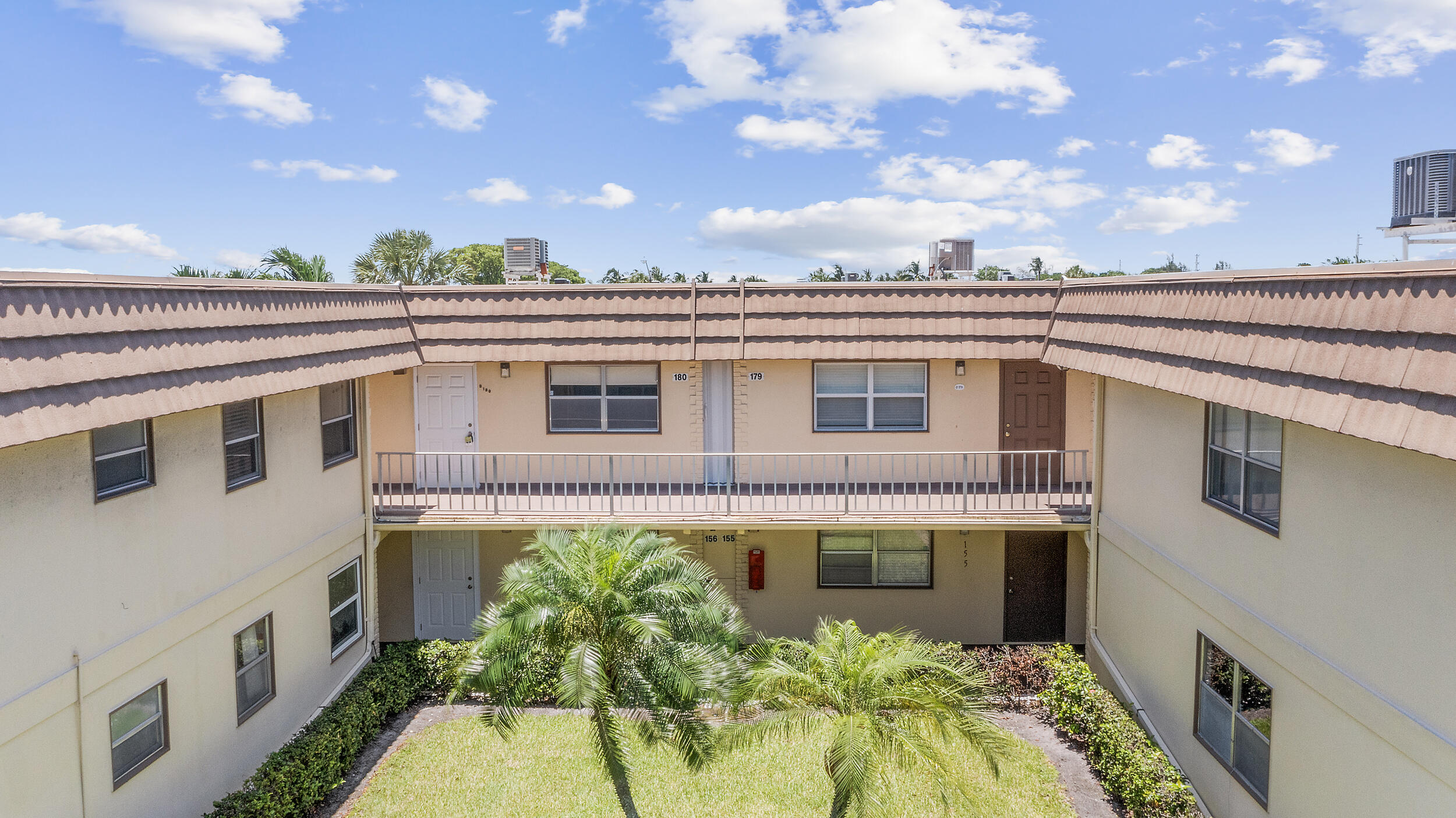 180 Saxony Circle Delray Beach, FL 33446 - Photo 5 of 60 dji_0038