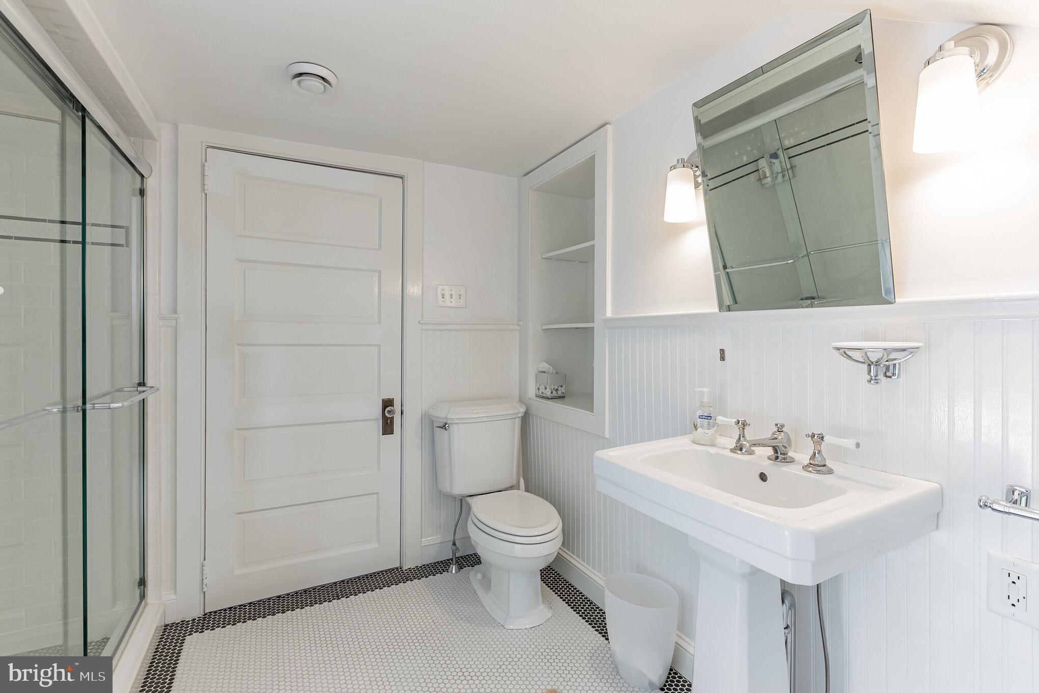 127 Edgehill Road Bala Cynwyd, PA 19004 - Photo 38 of 40 Gallery Image 38