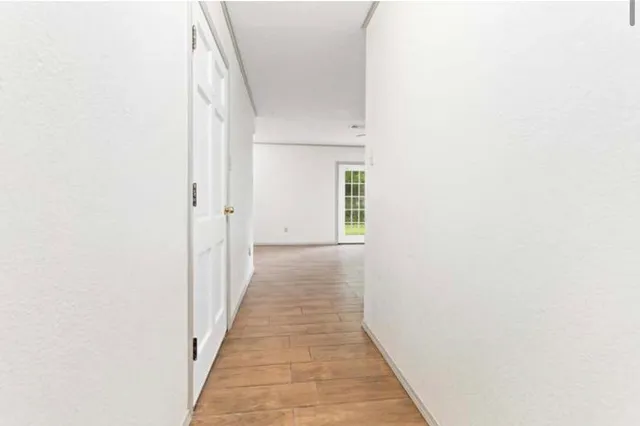 $1,600 | 245 East Smith Street, Sour Lake, TX 77659