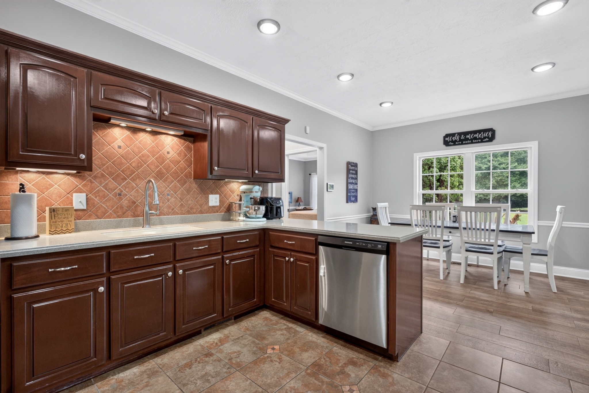 499 Ridge Road Quebeck, TN 38579 - Photo 6 of 51 Gallery Image 6