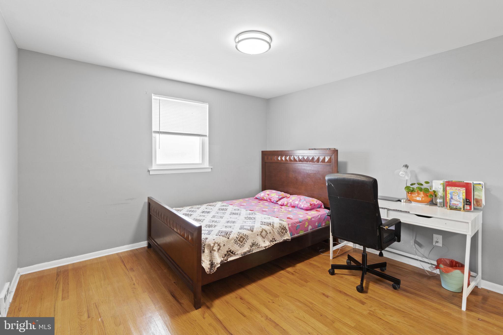 9825 Dungan Road Philadelphia, PA 19115 - Photo 12 of 20 Gallery Image 12