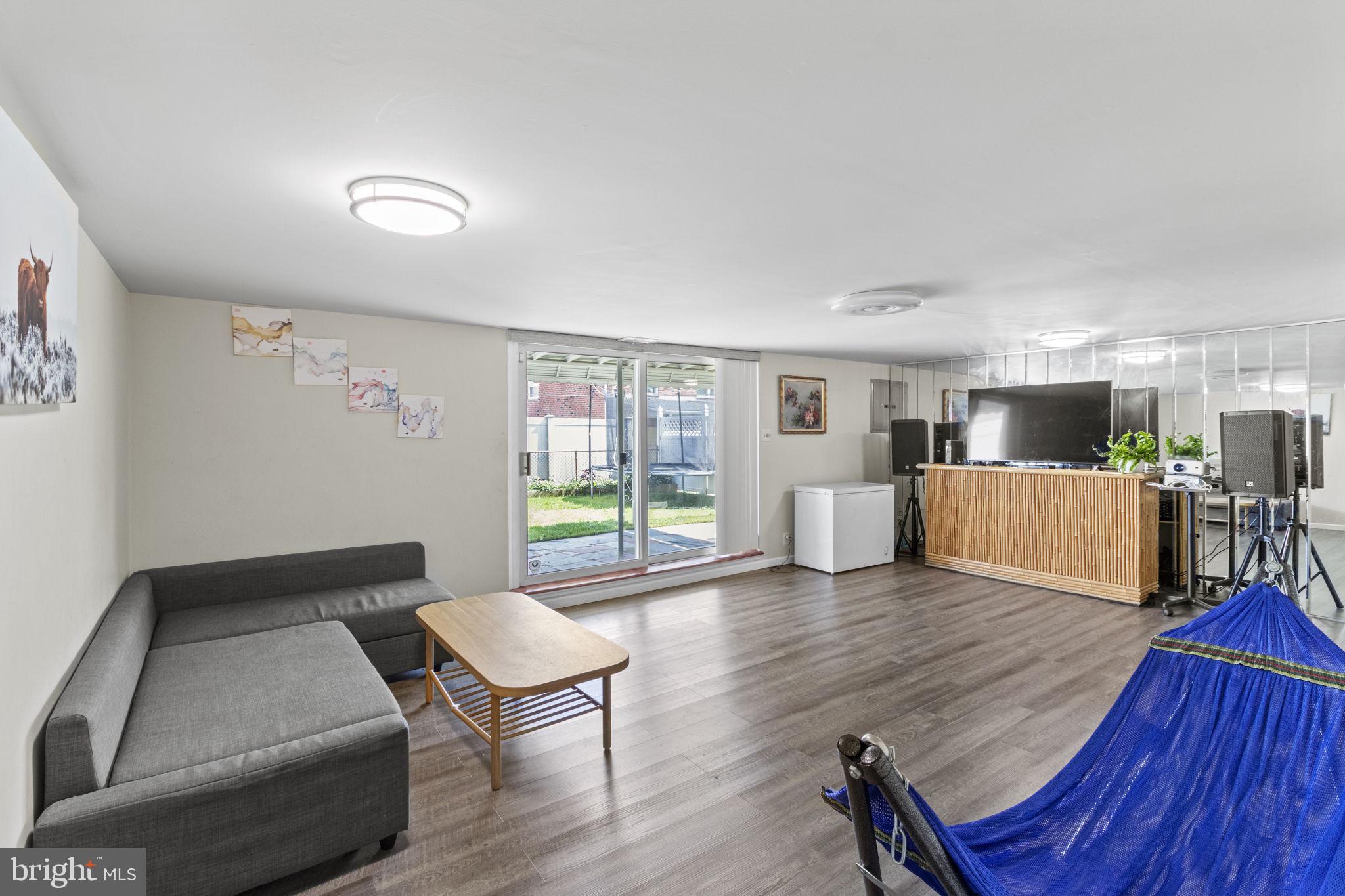 9825 Dungan Road Philadelphia, PA 19115 - Photo 15 of 20 Gallery Image 15