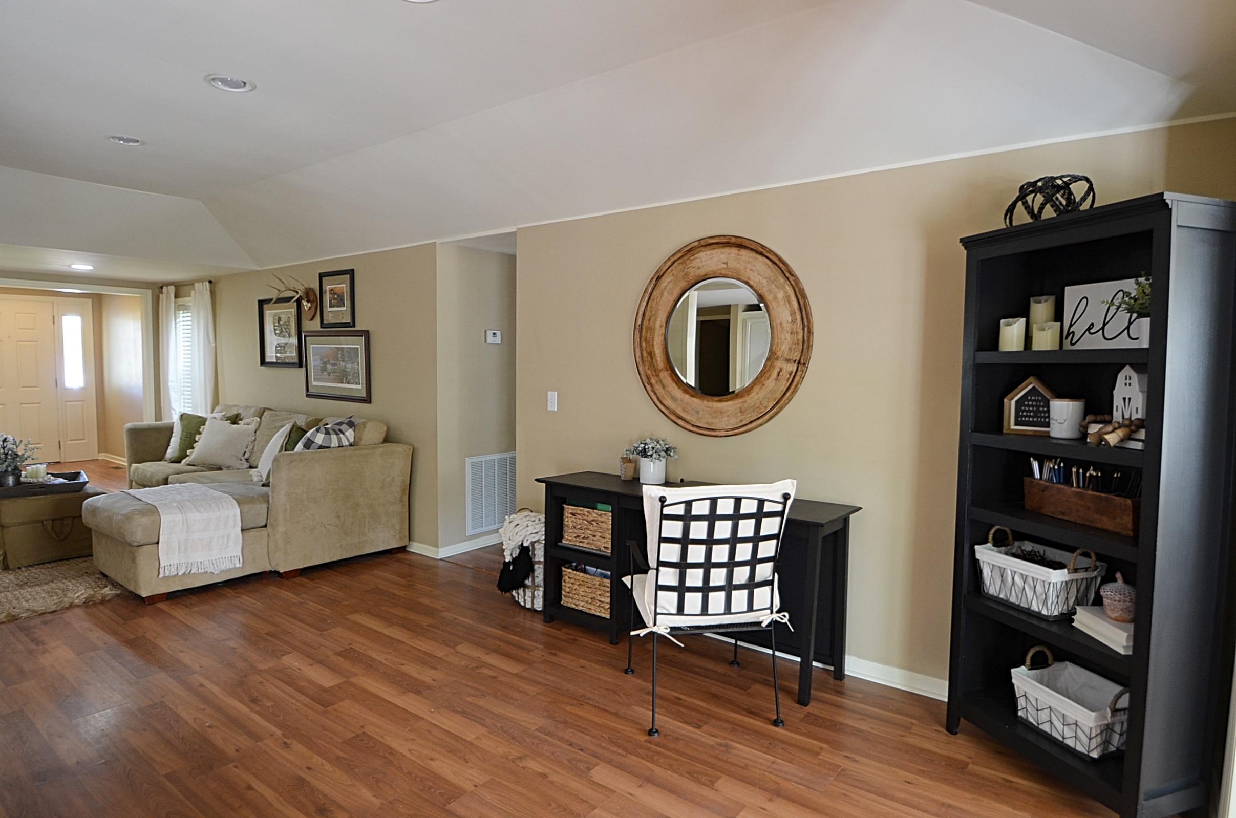 841 Fauling Road St. Stephen, SC 29479 - Photo 16 of 60 DSC_0136_Fotor841faulingdesk