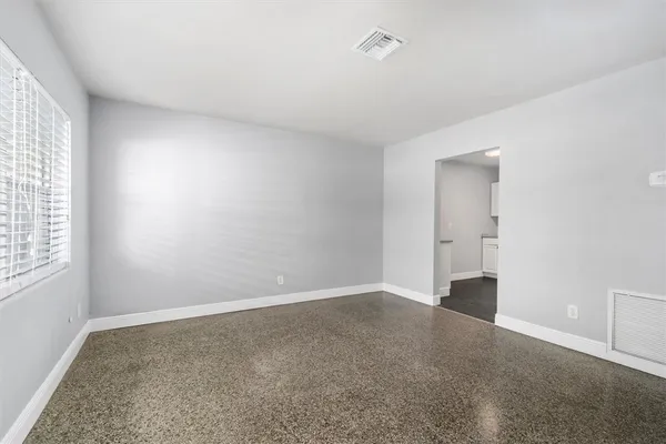 $1,650 | 4123 18th Place, Unit 4123, Vero Beach, FL 32960