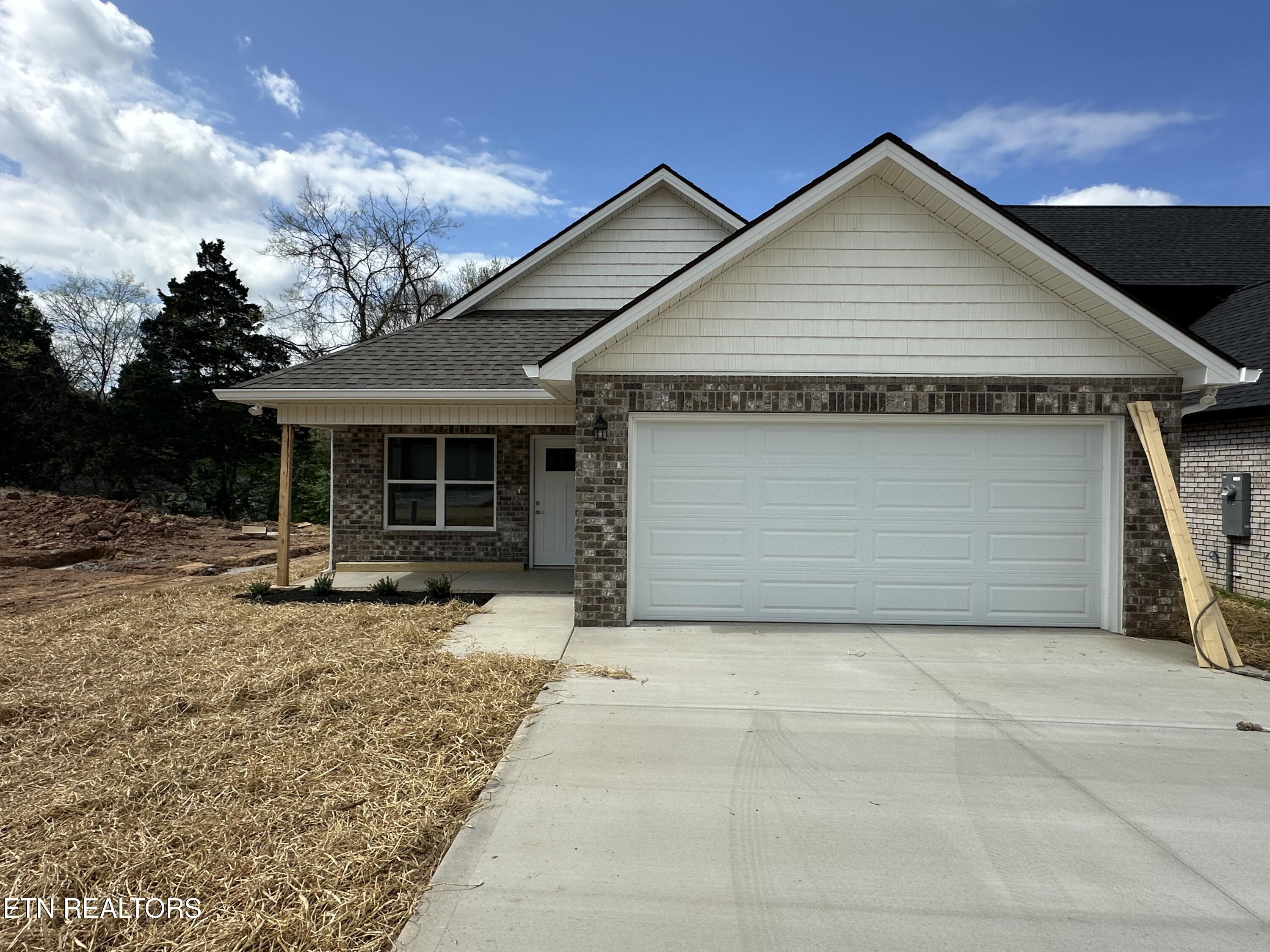 6909 Simmental Road Knoxville, TN 37918 - Photo 1 of 11 IMG_8195