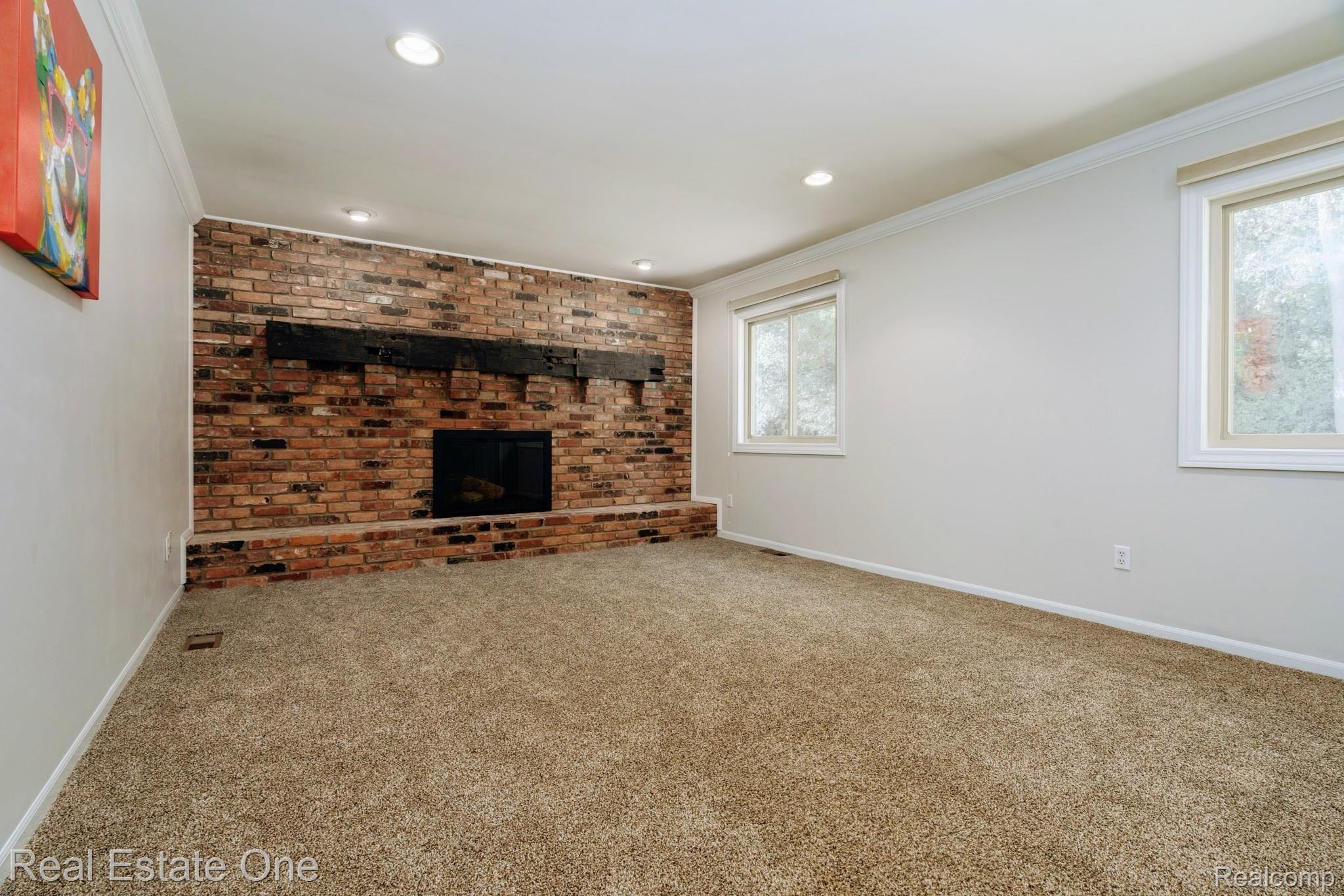 9701 Klais Road Clarkston, MI 48348 - Photo 9 of 34 9701-Klais-Rd-16.jpg