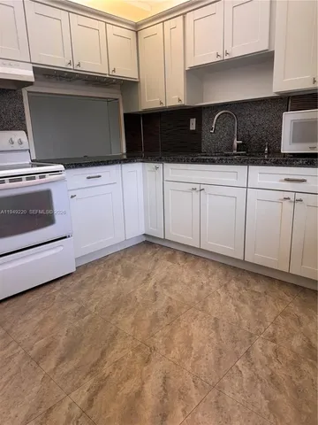 $1,800 | The Lakes of Carriage Hills, Tamarac, FL 33319