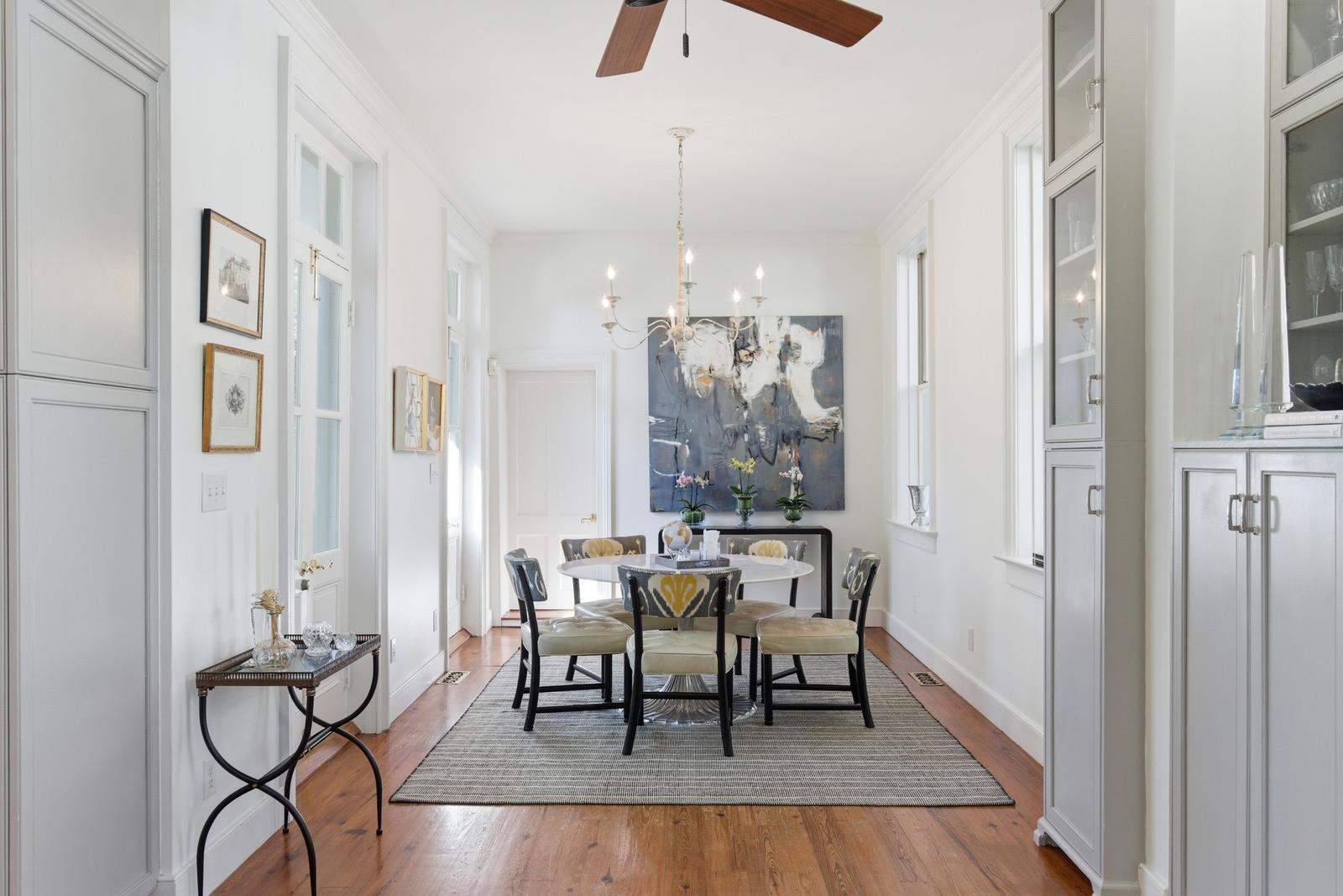 71 Rutledge Avenue Charleston, SC 29401 - Photo 10 of 43 27kitchendining