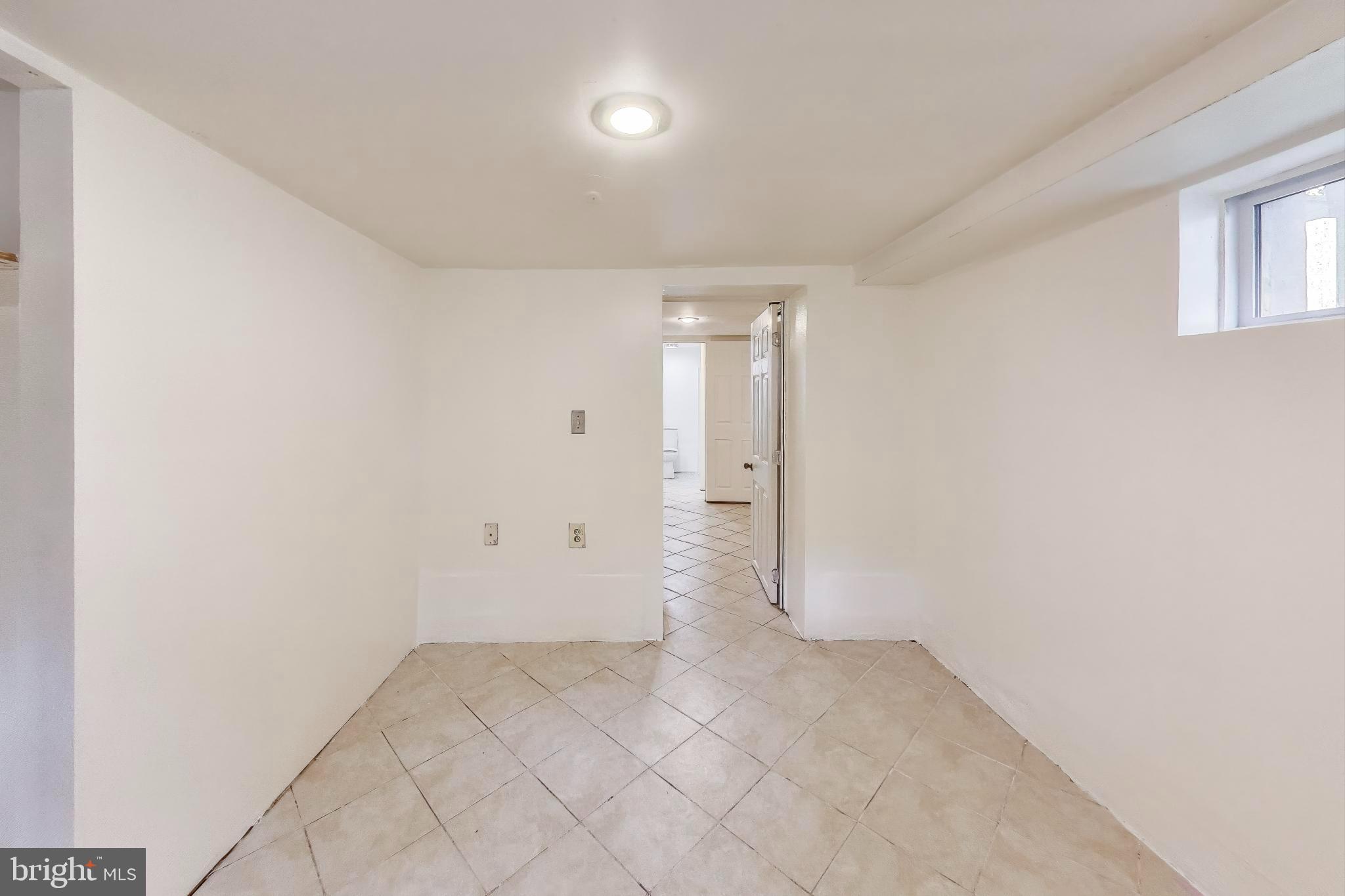 9211 Fowler Lane Lanham, MD 20706 - Photo 36 of 50 a view of room