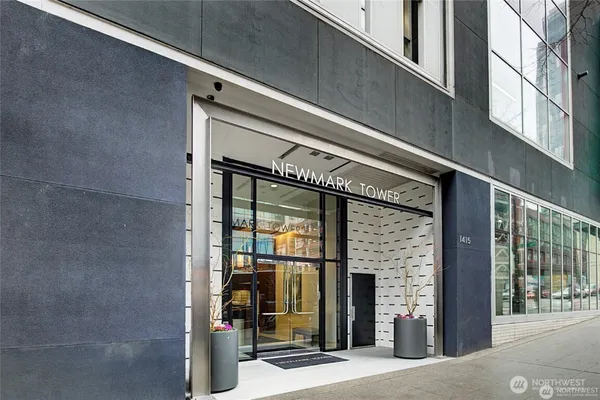 $4,450 | 1415 2nd Avenue, Unit 1209, Seattle, WA 98101