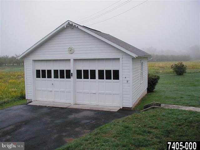 984 Old Rte 30 Orrtanna, PA 17353 - Photo 5 of 25 Gallery Image 5
