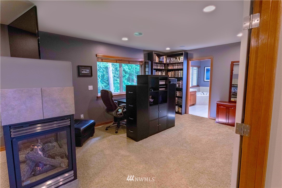 18727 13th Drive Southeast Bothell, WA 98012 - Photo 18 of 25 Gallery Image 18