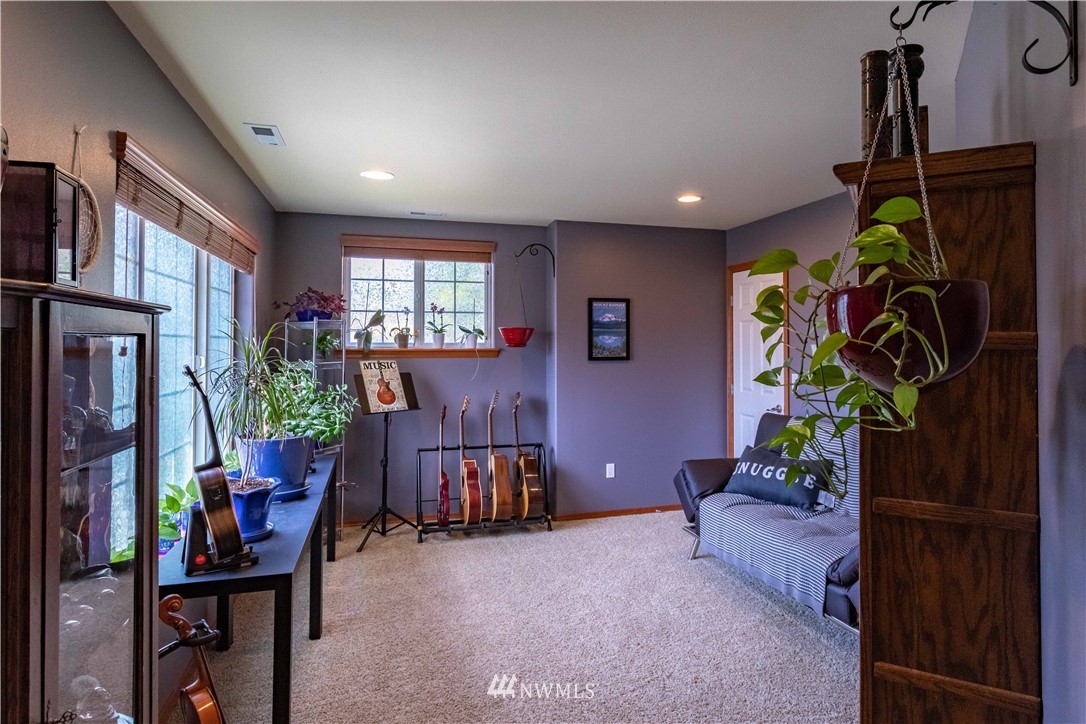 18727 13th Drive Southeast Bothell, WA 98012 - Photo 20 of 25 Gallery Image 20