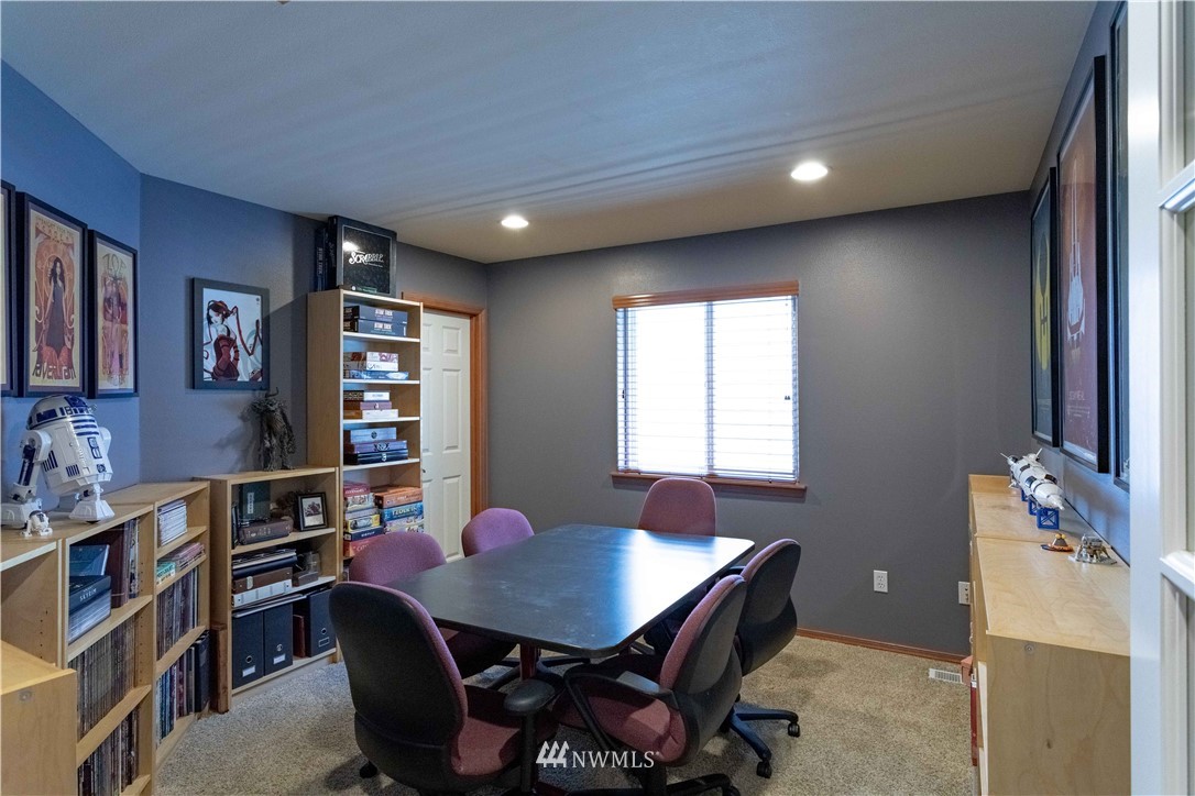 18727 13th Drive Southeast Bothell, WA 98012 - Photo 21 of 25 Gallery Image 21