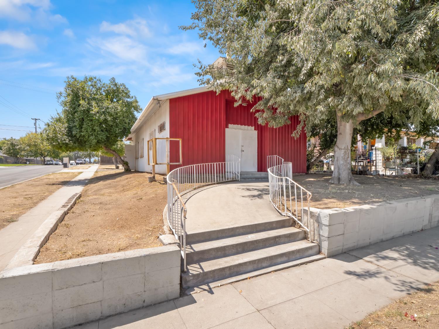 701 Mayor Avenue Fresno, CA 93706 - Photo 2 of 28 a view of backyard with large trees