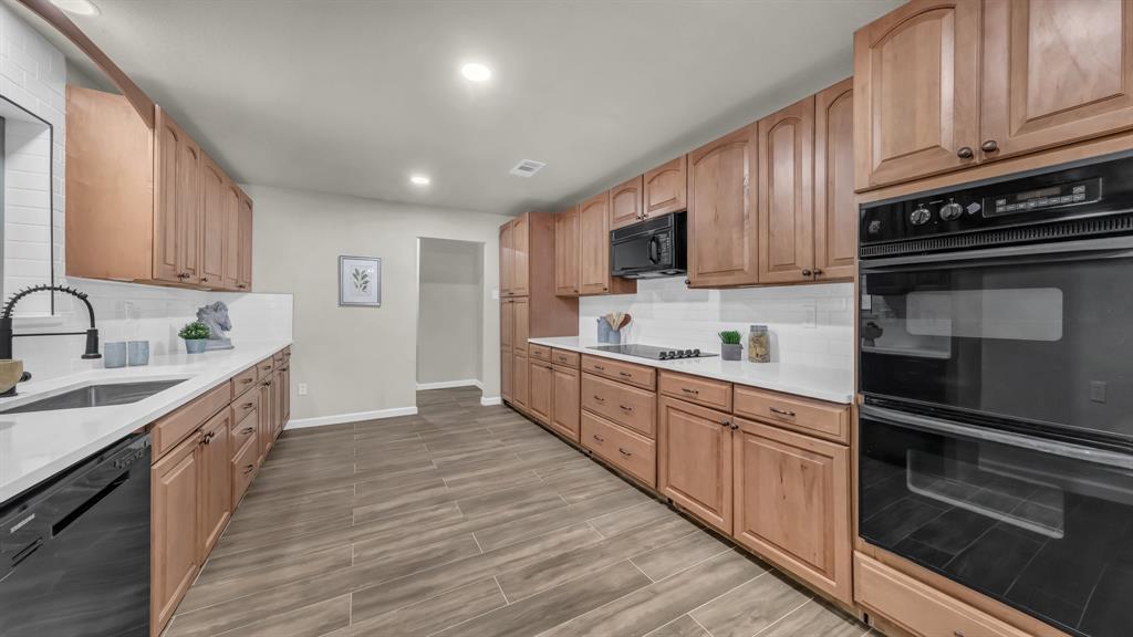 3696 West Lambert Road Weatherford, TX 76088 - Photo 13 of 35