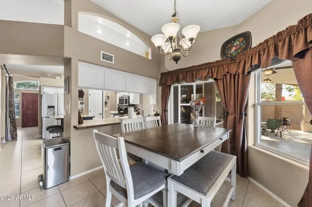 $4,265 | 844 North Oracle Circle, Mesa, AZ 85203