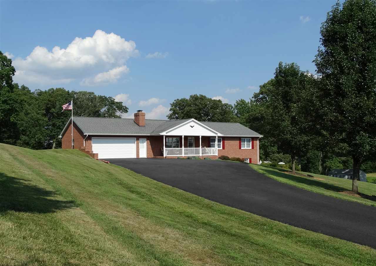 324 Good Hope Church Road Aroda, VA 22709 - Photo 2 of 32 a front view of a house with a yard