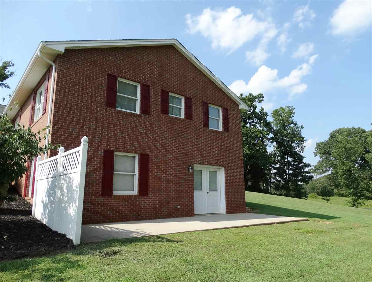 324 Good Hope Church Road Aroda, VA 22709 - Photo 4 of 32 a front view of house with yard