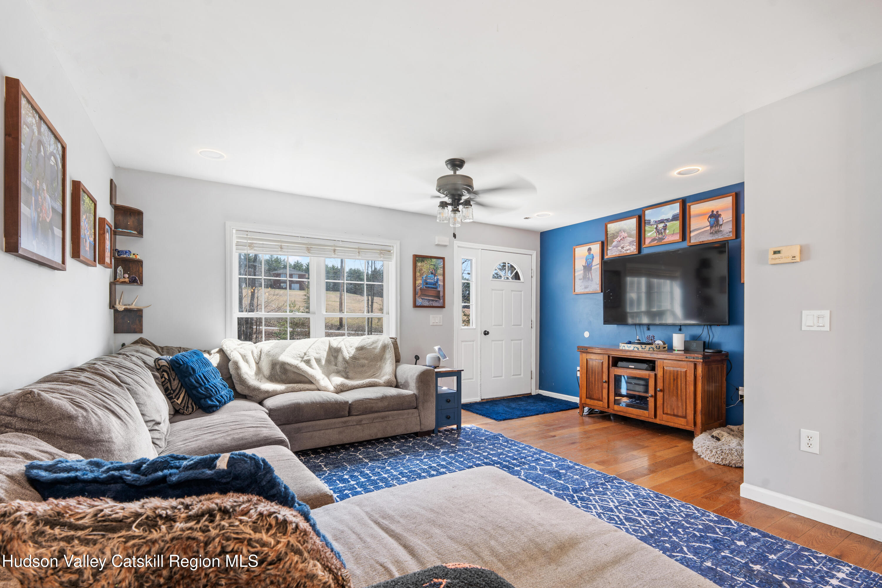 310 Spillway Road West Hurley, NY 12491 - Photo 7 of 38 Living Room 4