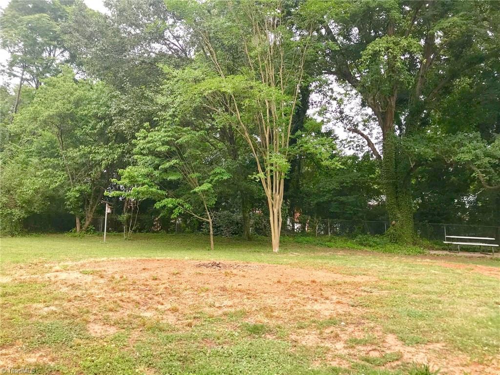 2629 Weymoth Road Winston-Salem, NC 27103 - Photo 18 of 22 Check out this wide open backyard!!