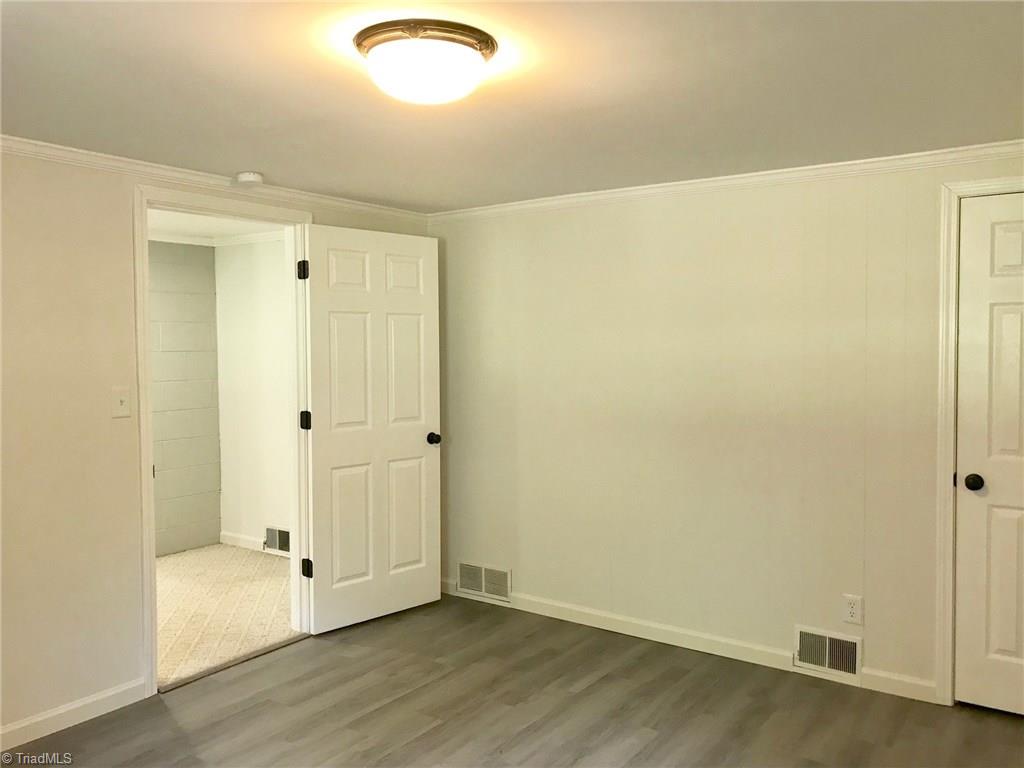 2629 Weymoth Road Winston-Salem, NC 27103 - Photo 22 of 22 Basement Bedroom