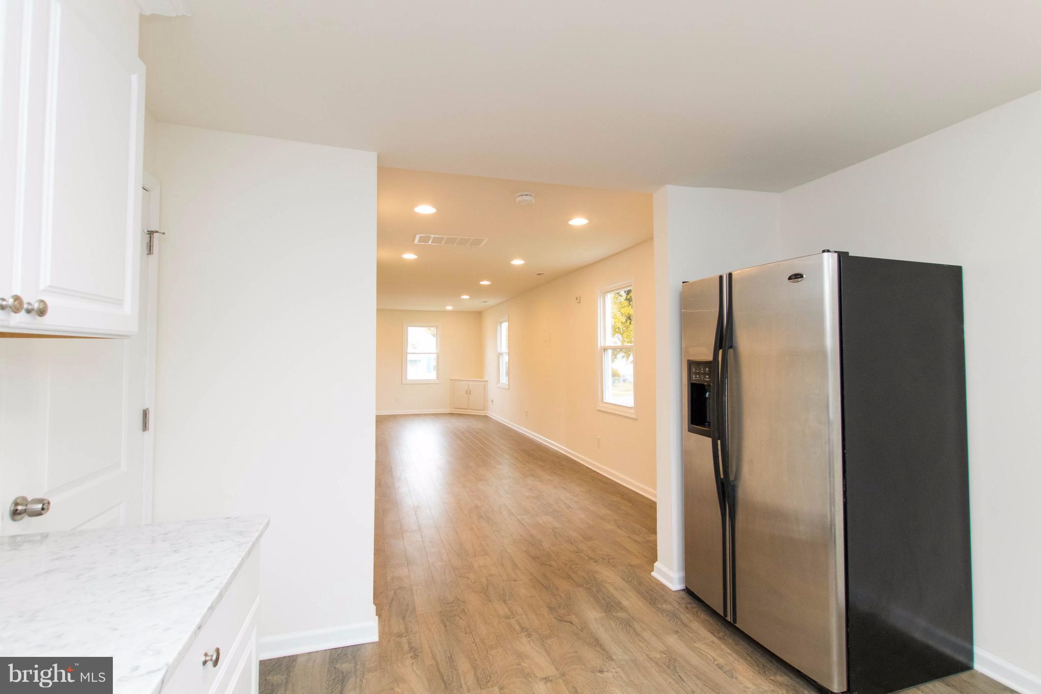 7611 Poplar Road Baltimore, MD 21222 - Photo 4 of 21 Kitchen