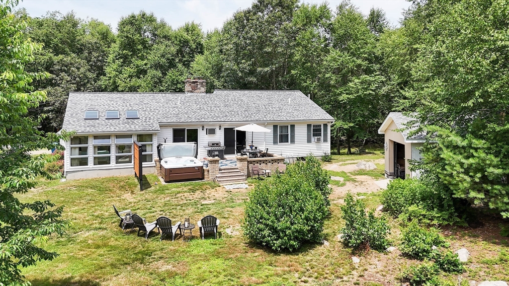 90 Maple Street Douglas, MA 01516 - Photo 14 of 32 Gallery Image 14