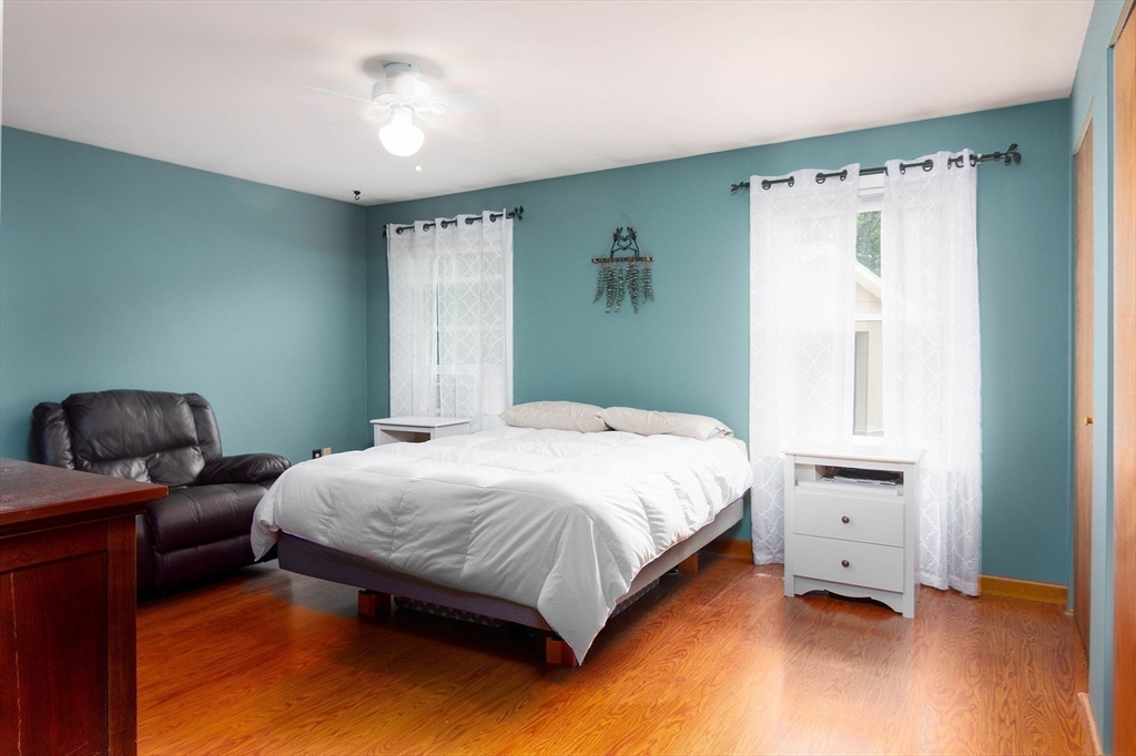 90 Maple Street Douglas, MA 01516 - Photo 15 of 32 Gallery Image 15