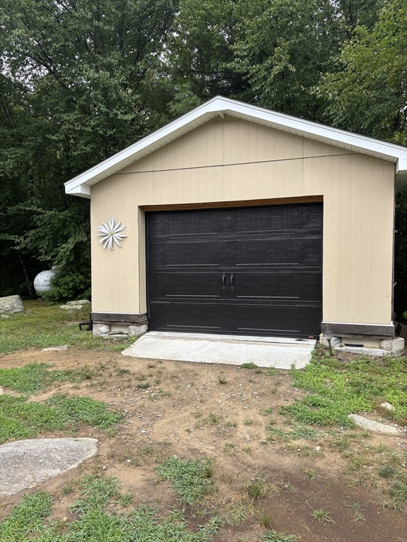 90 Maple Street Douglas, MA 01516 - Photo 29 of 32 Gallery Image 29