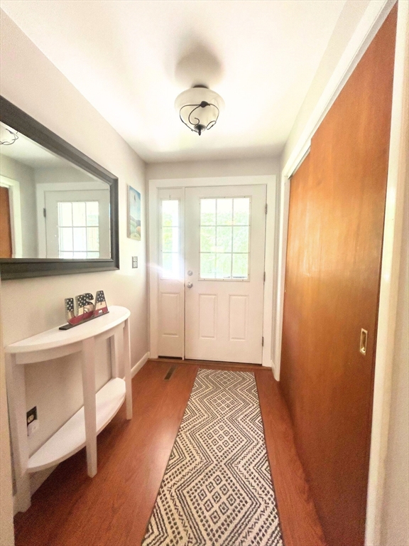90 Maple Street Douglas, MA 01516 - Photo 4 of 32 Gallery Image 4