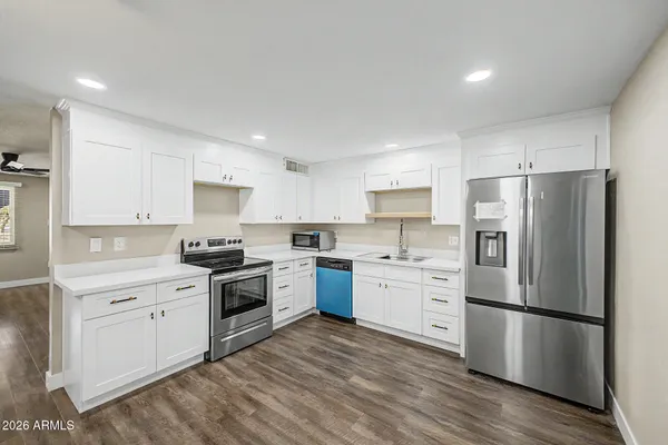 $400,000 | 1645 West Thunderbird Road, Phoenix, AZ 85023
