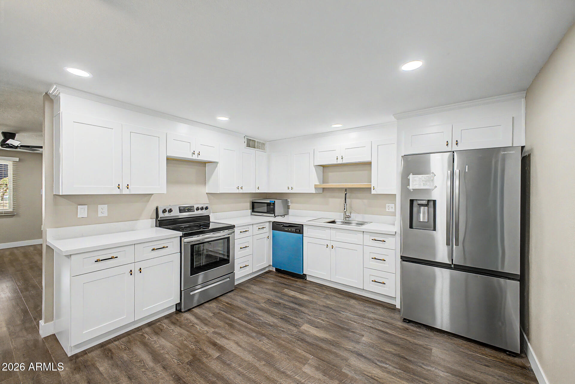 1645 West Thunderbird Road Phoenix, AZ 85023 - Photo 1 of 34